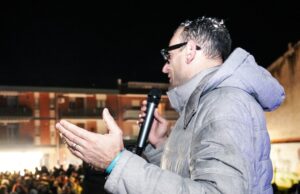 Il giocoliere Potenza: tra chi lo disturba e chi lo applaude, sempre di meno.