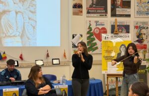 Gabriella Genisi incanta l’IIS “Federico II”: ad Apricena la lettura si fa emozione