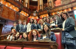 Apricena protagonista a Montecitorio: la V B del Liceo Federico II tra le migliori scuole d’Italia