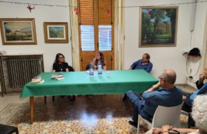 Apricena, al Circolo Unione la presentazione del libro “Il Teatro della Maschera” di Paola Lucino