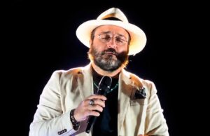 Da Apricena al grande schermo: Valentino Aquilano sarà Lucio Dalla nel nuovo film Rai